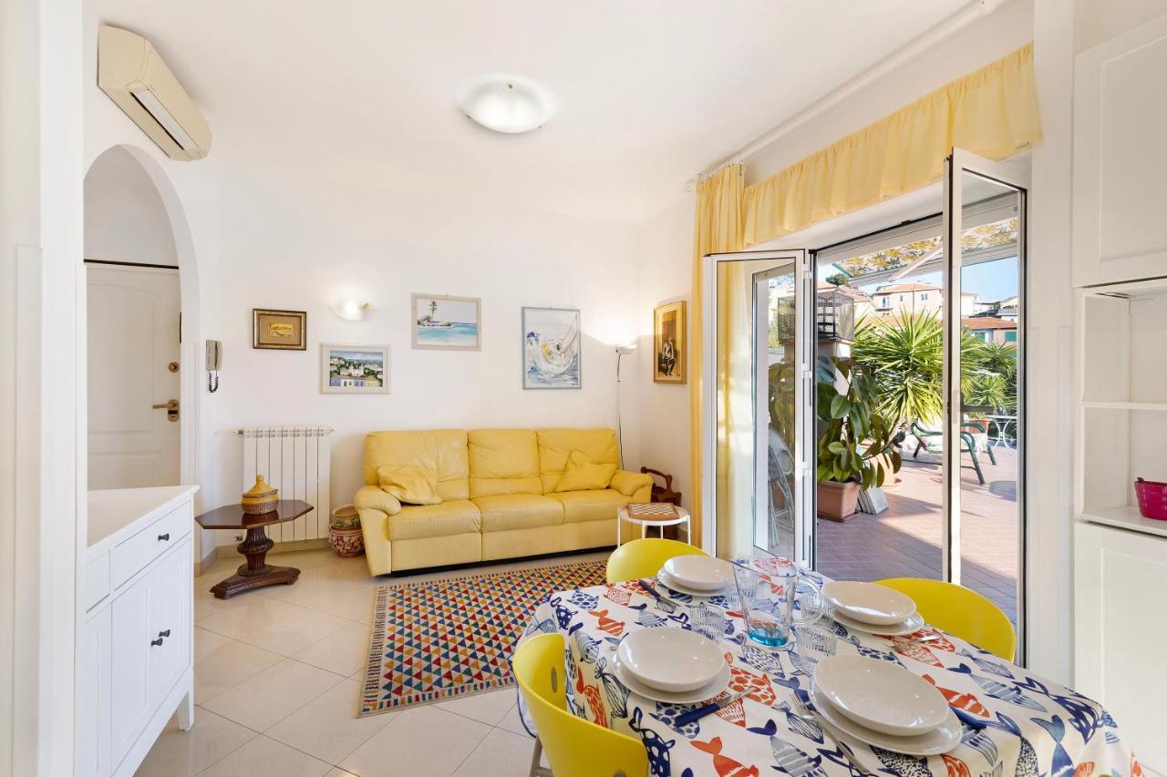 Attico Cielo E Mare Apartment Spotorno Ngoại thất bức ảnh